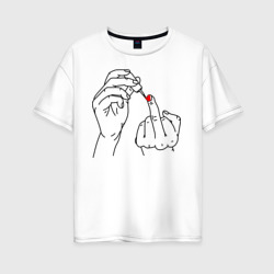 Девушка красит ногти – Женская футболка хлопок Oversize с принтом купить со скидкой в -16%