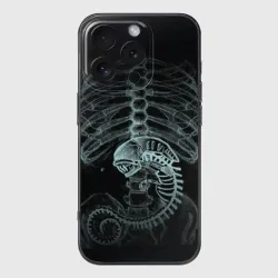Чехол для iPhone 16 Pro силиконовый с защитой камеры Чужой на рентгене - костюм грудной клетки