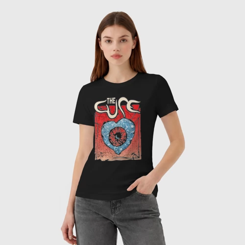 Женская футболка хлопок с принтом The Cure, фото на моделе #1