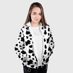 Куртка с принтом Корова для женщины, вид на модели спереди №3. Цвет основы: белый
