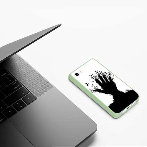 Чехол для iPhone 5/5S матовый Дерево-рука - экология, цвет салатовый - фото 5