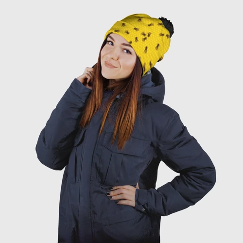 Шапка 3D c помпоном Пчелы в сотах - фото 3