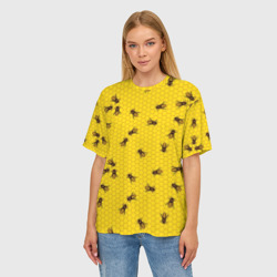 Женская футболка oversize 3D Пчелы в сотах - фото 2