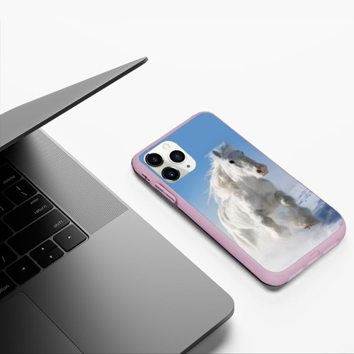 Чехол для iPhone 11 Pro матовый Белый скакун, цвет розовый - фото 5