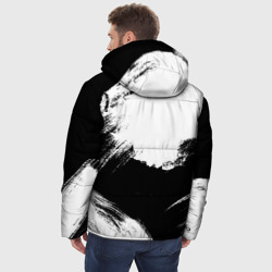 Куртка с принтом Cyberpunk 2077 для мужчины, вид на модели сзади №2. Цвет основы: черный