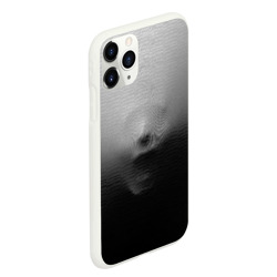 Чехол для iPhone 11 Pro Max матовый Кричащее лицо вырывается изнутри сквозь ткань из хоррора - фото 2