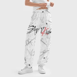 Женские джоггеры оверсайз 3D Stray kids автографы - фото 2