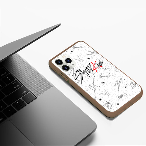 Чехол для iPhone 11 Pro Max матовый с принтом STRAY KIDS АВТОГРАФЫ, фото #5