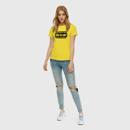 Женская футболка хлопок с принтом Острые козырьки, вид сбоку #3