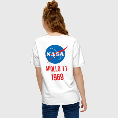 Женская футболка хлопок Oversize с принтом Nasa Apollo 11 (двухсторонняя), вид сзади #2
