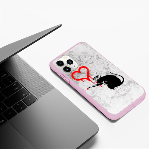 Чехол для iPhone 11 Pro Max матовый Banksy Бэнкси сердце love, цвет розовый - фото 5