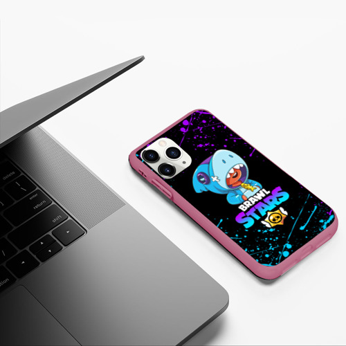 Чехол для iPhone 11 Pro матовый Brawl Stars Leon shark Леон акула, цвет малиновый - фото 5