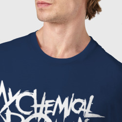 Футболка с принтом My Chemical Romance для женщины, вид на модели спереди №4. Цвет основы: темно-синий