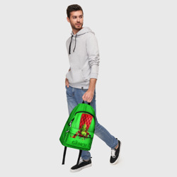 Рюкзак с принтом The Grinch для любого человека, вид спереди №5. Цвет основы: белый