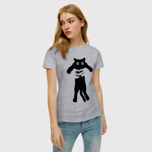 Женская футболка хлопок Черный кот в руках, цвет меланж - фото 3