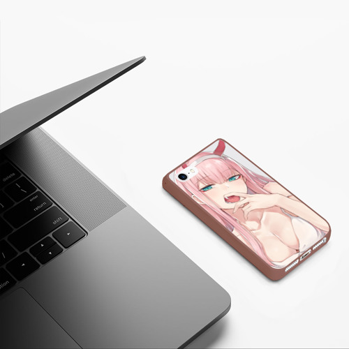 Чехол для iPhone 5/5S матовый Ahegao Zero Two, цвет коричневый - фото 5