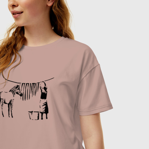 Женская футболка хлопок Oversize Зебра Banksy, цвет пыльно-розовый - фото 3