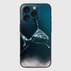 Чехол для iPhone 16 Pro силиконовый с защитой камеры Акула