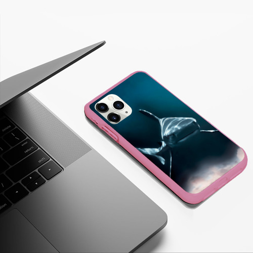 Чехол для iPhone 11 Pro Max матовый Акула, цвет малиновый - фото 5