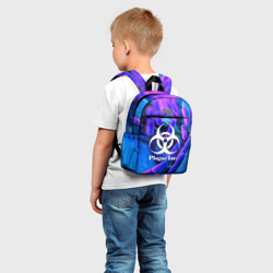 Рюкзак с принтом Plague Inc для ребенка, вид на модели спереди №2. Цвет основы: белый