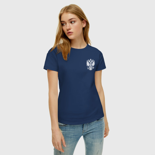 Женская футболка хлопок с принтом Боевое  самбо с гербом, фото на моделе #1