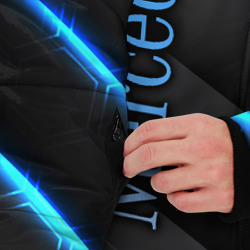 Куртка с принтом Mercedes-Benz для мужчины, вид на модели спереди №3. Цвет основы: черный