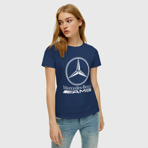 Женская футболка хлопок с принтом MERCEDES-BENZ AMG | МЕРСЕДЕС АМГ, фото на моделе #1