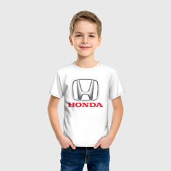 Футболка с принтом Honda для ребенка, вид на модели спереди №2. Цвет основы: белый