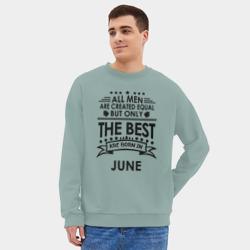 Мужской свитшот oversize без начеса хлопок Лучшие рождаются в июне - фото 2