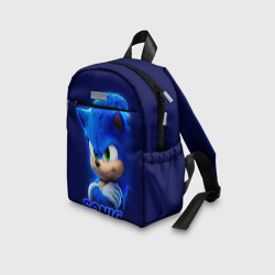 Рюкзак с принтом Sonic для ребенка, вид на модели спереди №3. Цвет основы: белый