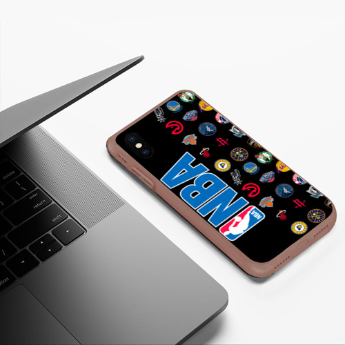 Чехол для iPhone XS Max матовый NBA Team Logos 1, цвет коричневый - фото 5