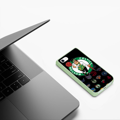Чехол для iPhone 5/5S матовый Boston Celtics 1, цвет салатовый - фото 5