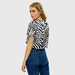 Топик (короткая футболка или блузка, не доходящая до середины живота) с принтом Я зебра для женщины, вид на модели сзади №2. Цвет основы: белый