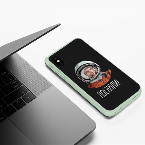Чехол для iPhone XS Max матовый Гагарин, цвет салатовый - фото 5