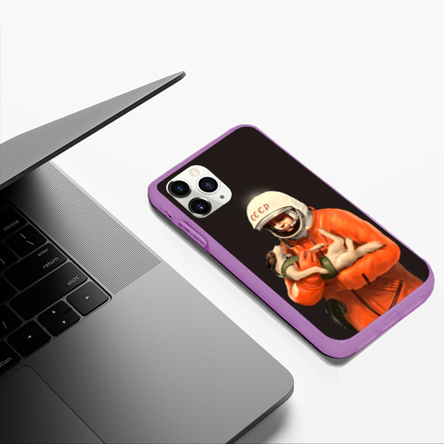 Чехол для iPhone 11 Pro Max матовый День космонавтики, цвет фиолетовый - фото 5