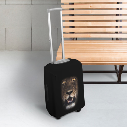 Чехол для чемодана 3D Взгляд львицы, цвет 3D печать - фото 3