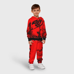 Детский костюм с толстовкой 3D Хвост Феи черное пламя на красном фоне - фото 2