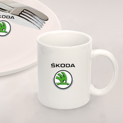 Набор: тарелка кружка с принтом Skoda для любого человека, вид спереди №2. Цвет основы: белый