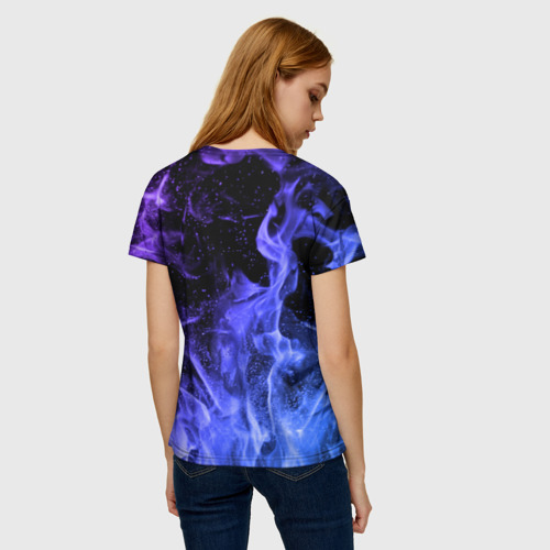 Женская футболка 3D с принтом Фиолетовый огонь, вид сзади #2