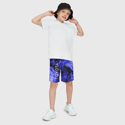 Детские спортивные шорты 3D с принтом TOYOTA, фото на моделе #1