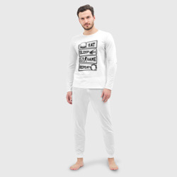 Пижама с принтом Eat Sleep CS GO repeat для мужчины, вид на модели спереди №2. Цвет основы: белый