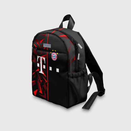 Детский рюкзак 3D с принтом FC Bayern Munchen Форма, вид сбоку #3