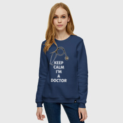 Женский свитшот хлопок Keep calm I'm a Doctor - фото 2