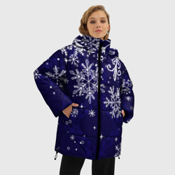 Куртка с принтом Новогодние снежинки для женщины, вид на модели спереди №2. Цвет основы: черный
