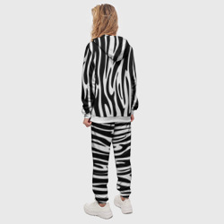 Костюм с принтом Zebra для женщины, вид на модели сзади №2. Цвет основы: белый