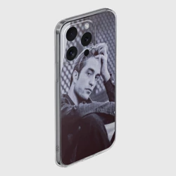 Чехол для iPhone 15 Pro силиконовый с защитой камеры Роберт Паттинсон - фото 2