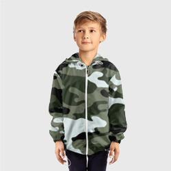 Ветровка с принтом Camouflage 2 для ребенка, вид на модели спереди №2. Цвет основы: белый