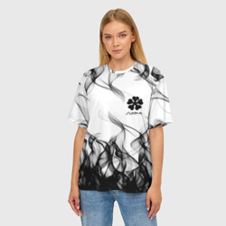 Женская футболка oversize 3D Черный Клевер объятый огнем - фото 2