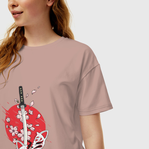 Женская футболка хлопок Oversize Катана на фоне сакуры Japanese katana, цвет пыльно-розовый - фото 3