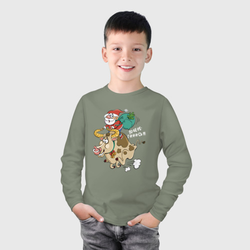 Детский лонгслив хлопок Санта на олене, цвет авокадо - фото 3